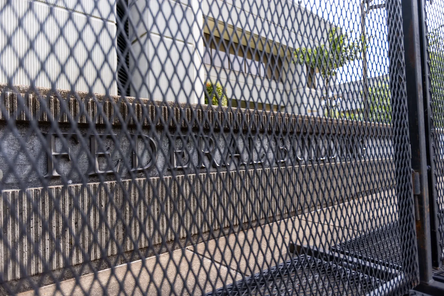 Stay halts federal building fence removal order until 10 a.m. Tuesday