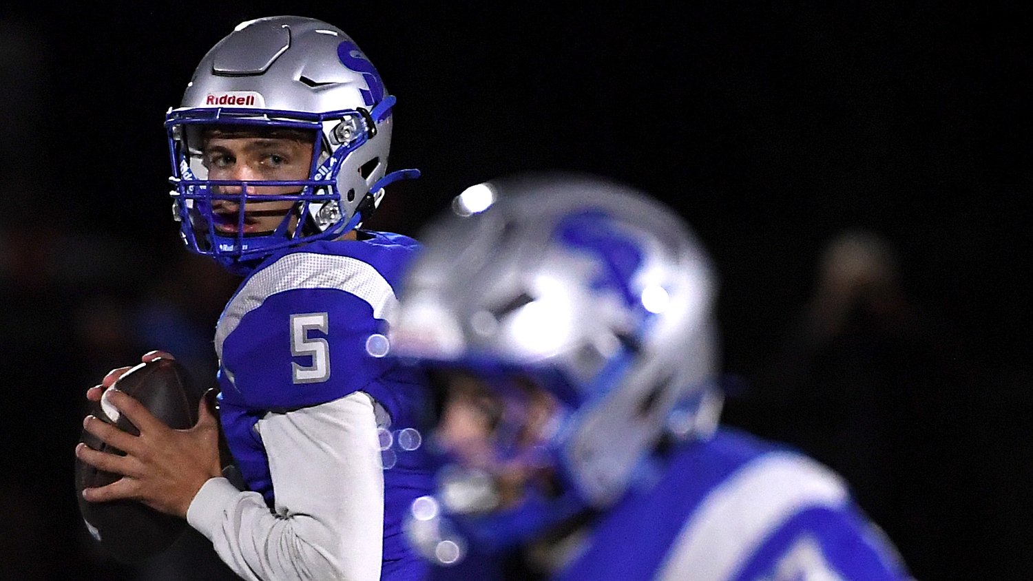 Undefeated Southern Lehigh football hands Lehighton its 1st loss in dominant fashion