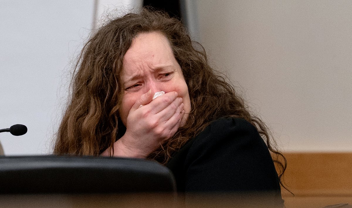 Mom of 3-year-old who died in hot car in Milford parking lot pleads guilty to manslaughter