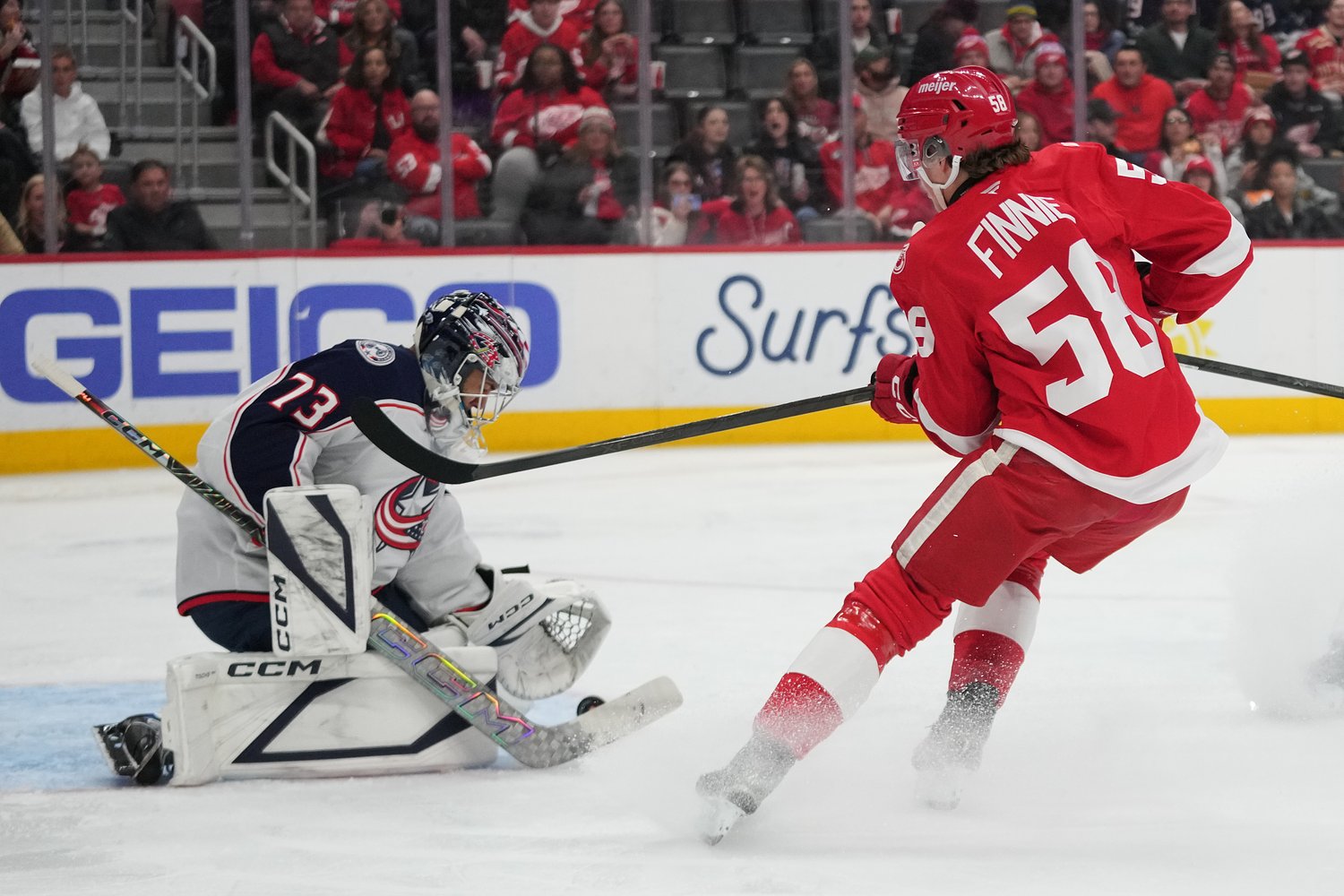 Former seventh-rounder named DSM’s Red Wings rookie of year