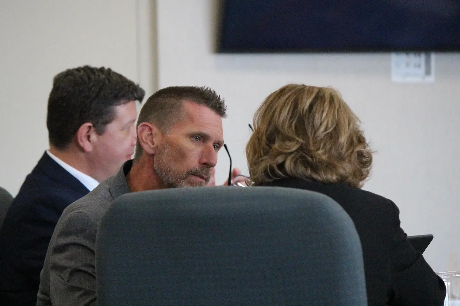 Jason Eaton tries to fire his attorneys midway through his attempted murder trial