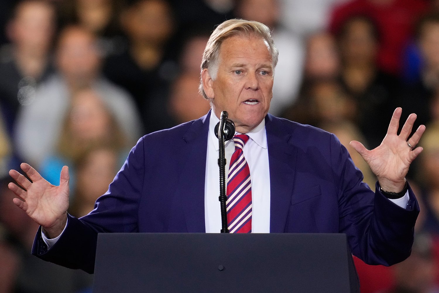 Mike Rogers calibrates Jewish outreach as he builds broad coalition against Abdul El-Sayed
