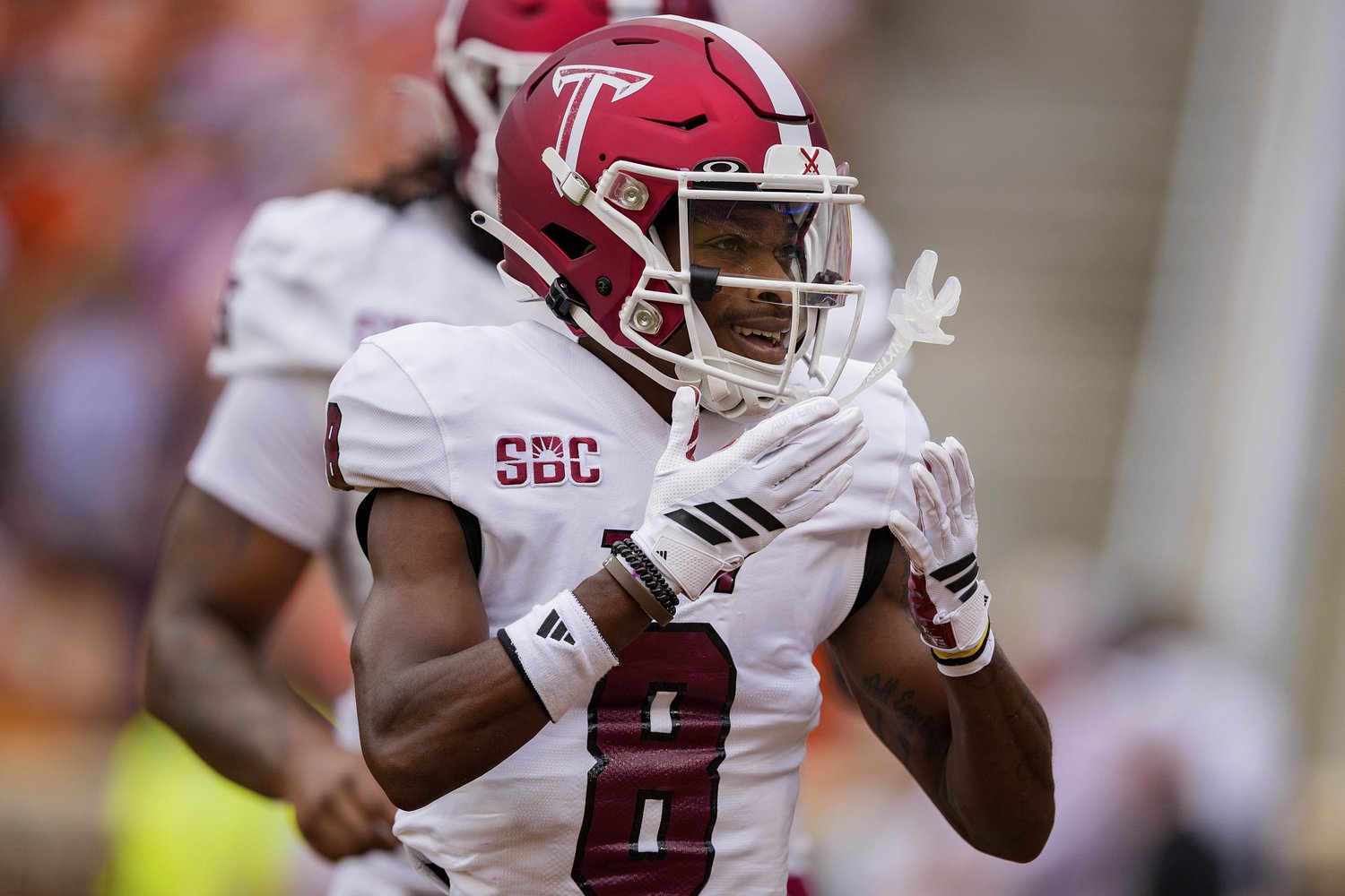 Auburn adds fifth-year former Troy wide receiver to roster
