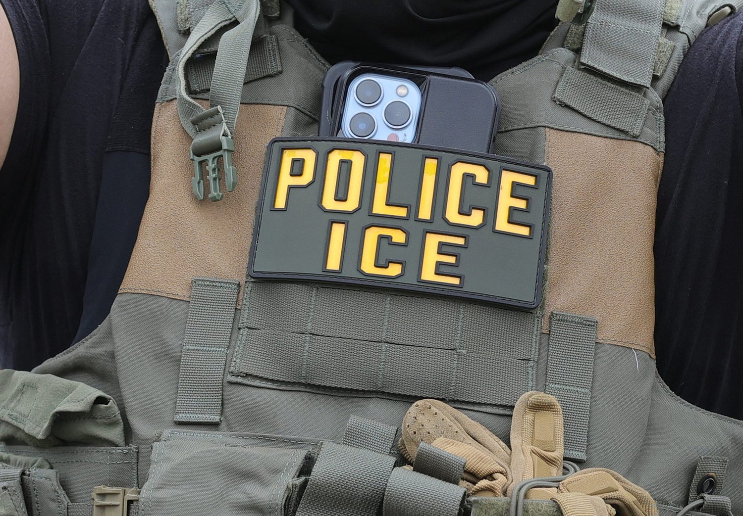 Man fleeing ICE officers in Florida was struck and killed by tractor trailer, police say