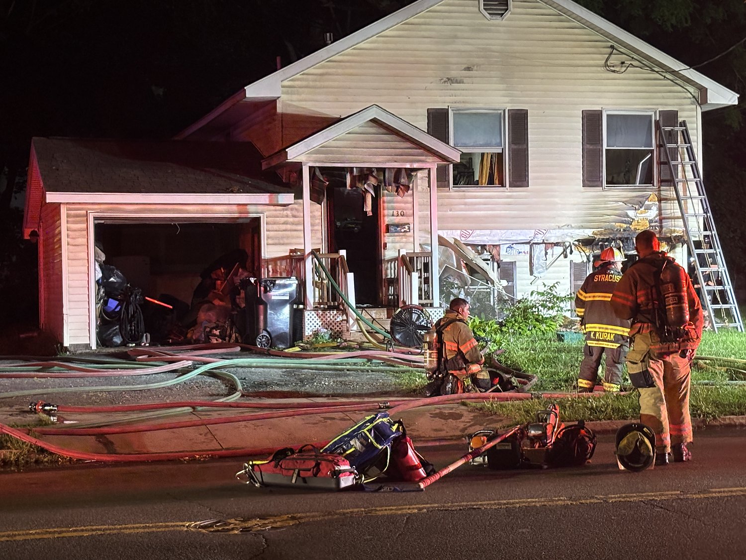 Fire damages house and displaces 6 on South Avenue in Syracuse
