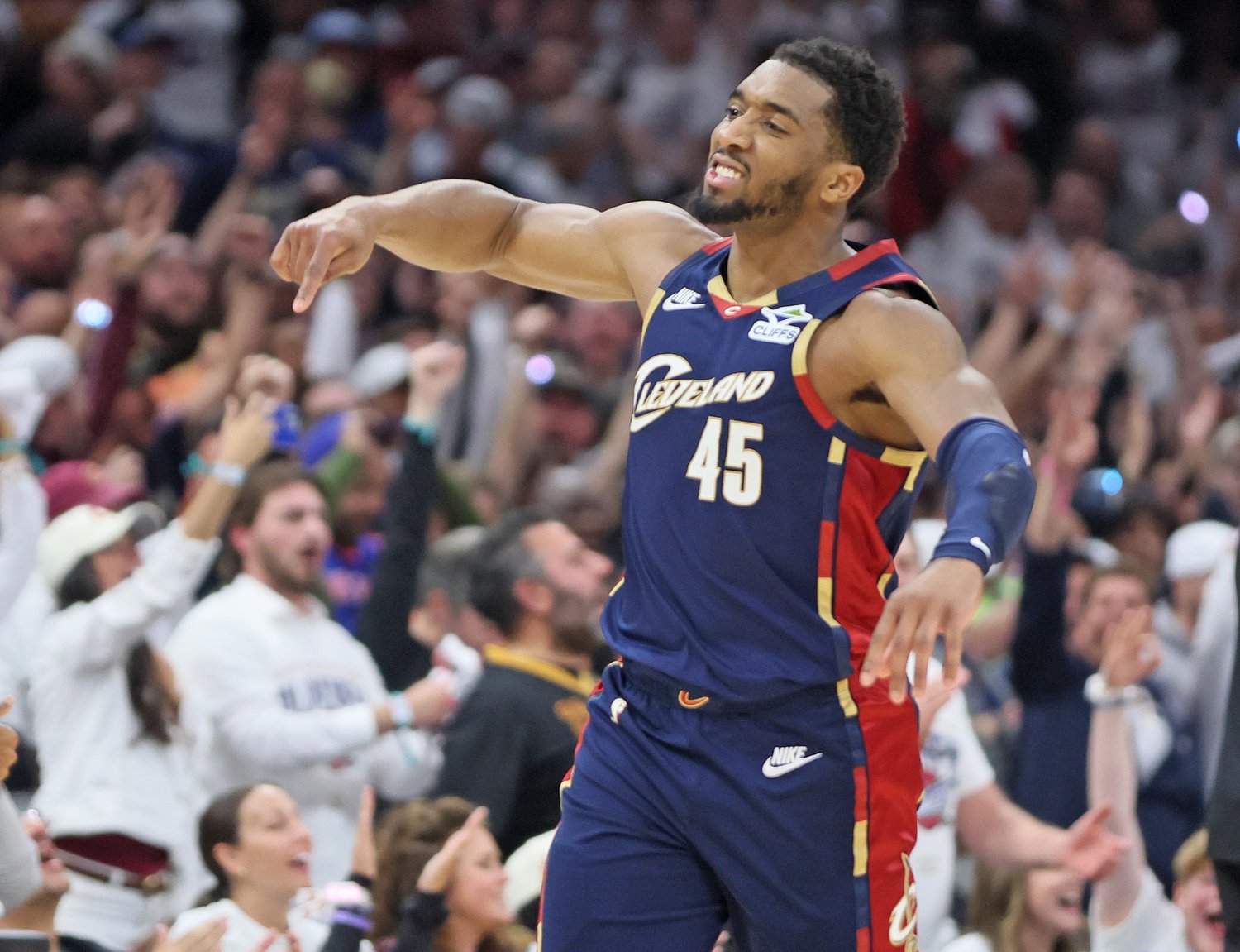 New Donovan Mitchell extension is good news for Cavs even if it becomes a ‘bad’ contract — Jimmy Watkins