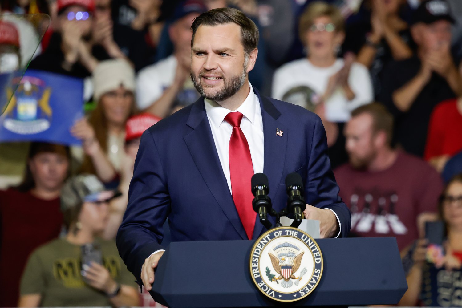 Vance calls El-Sayed ‘little weasel’ as Senate race takes center stage in Michigan speech