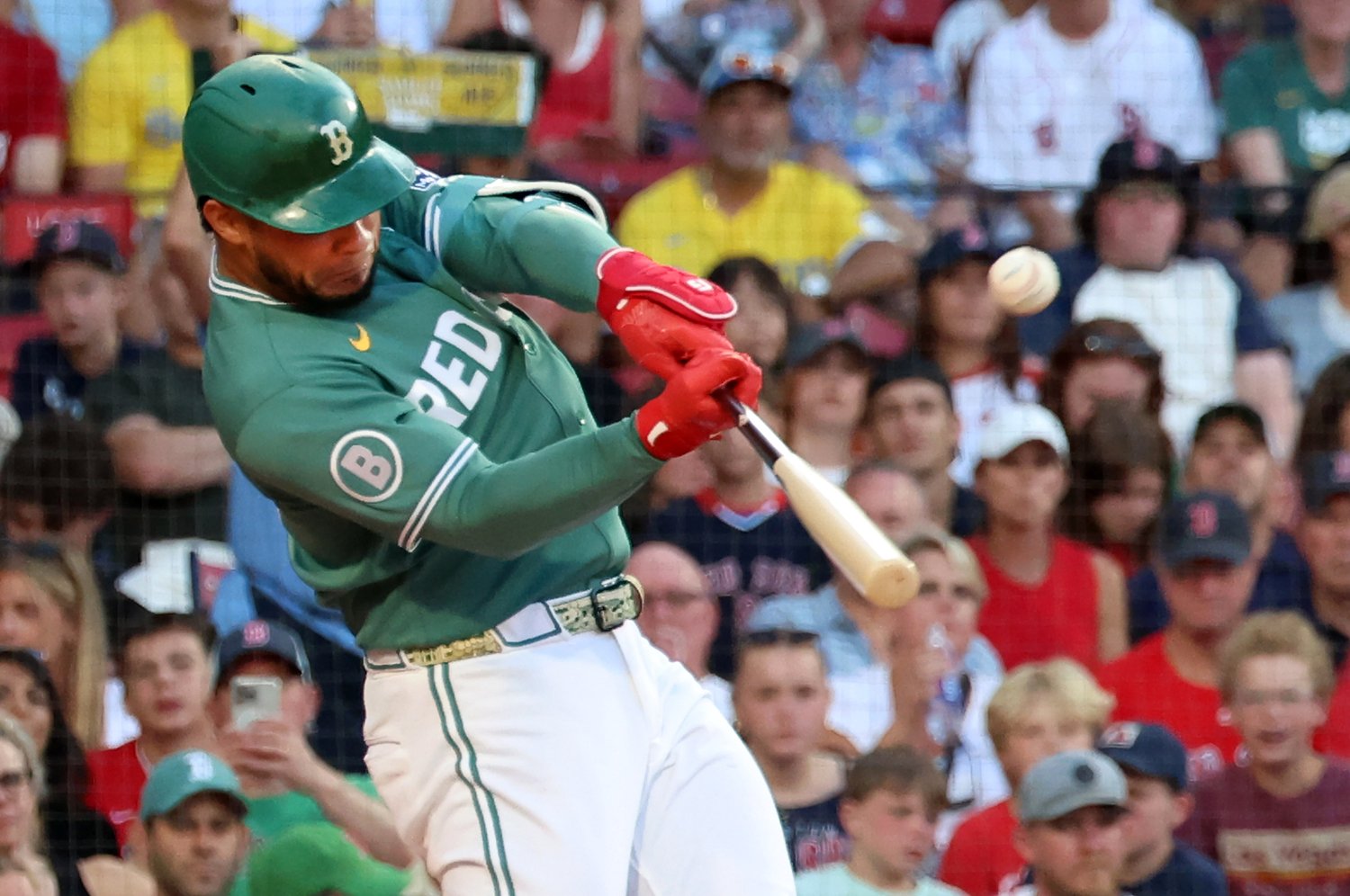 Red Sox slugger watched first game at home, then helped with ‘pretty quick answer’ in Game 2 win