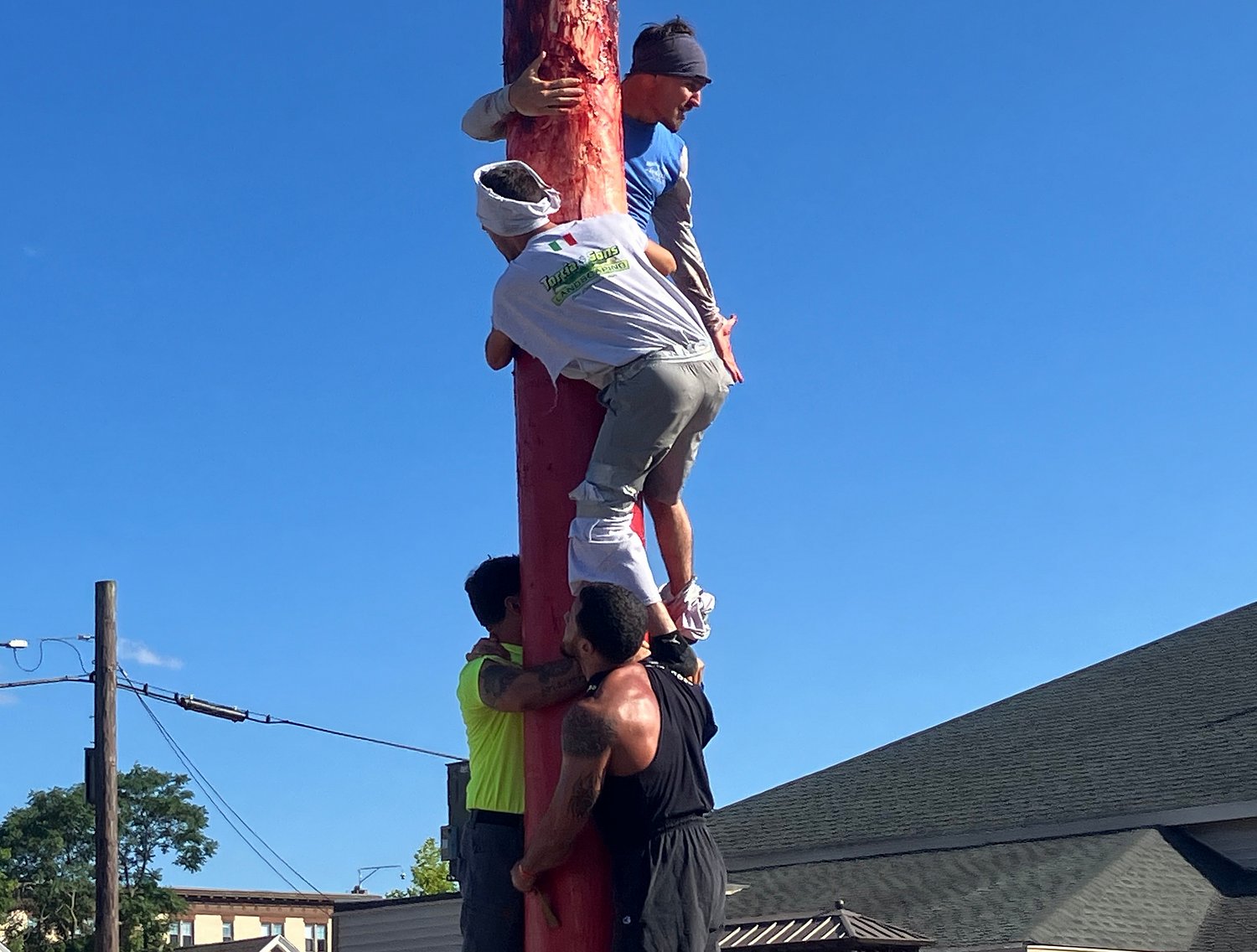 Springfield Italian Feast ends with greased pole competition