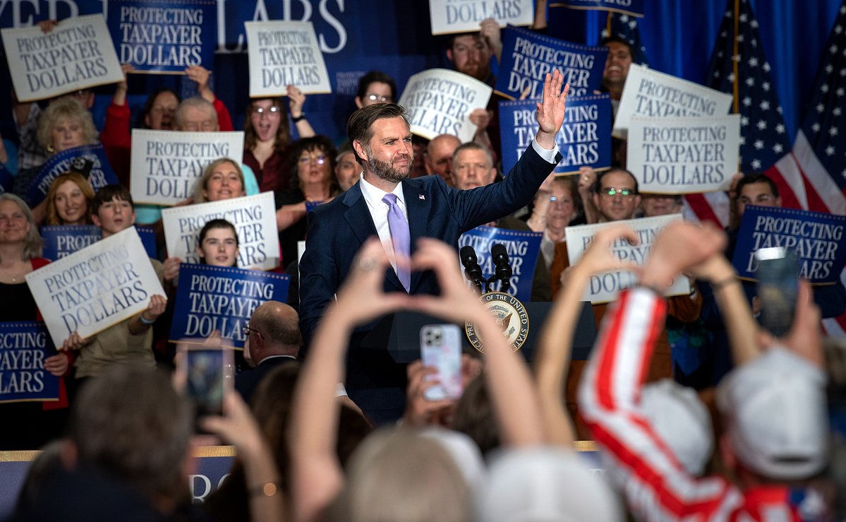Live updates: JD Vance makes 2nd stop in Maine this year
