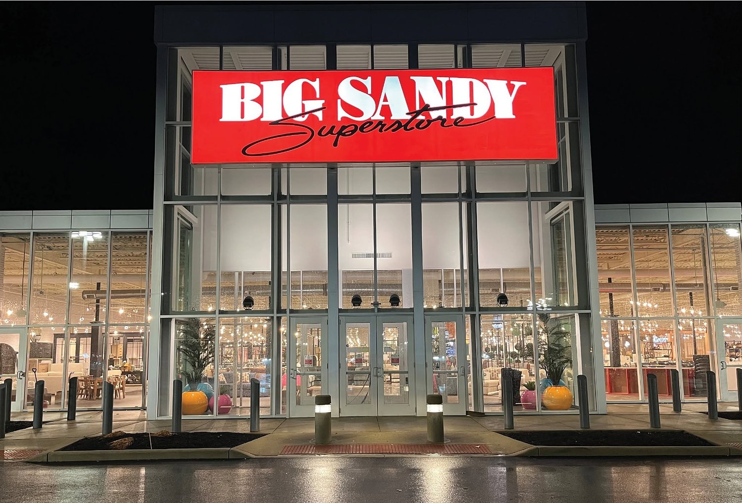 Big Sandy Superstore opens in Florence