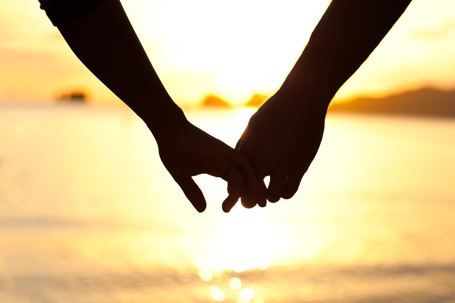 Dear Abby: How do I choose between 2 very perfect (but different) guys who say they love me?