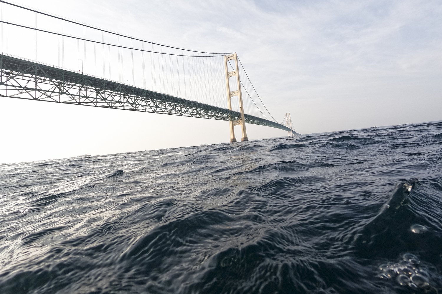 Body of person who jumped off Mackinac Bridge recovered by search and rescue crews