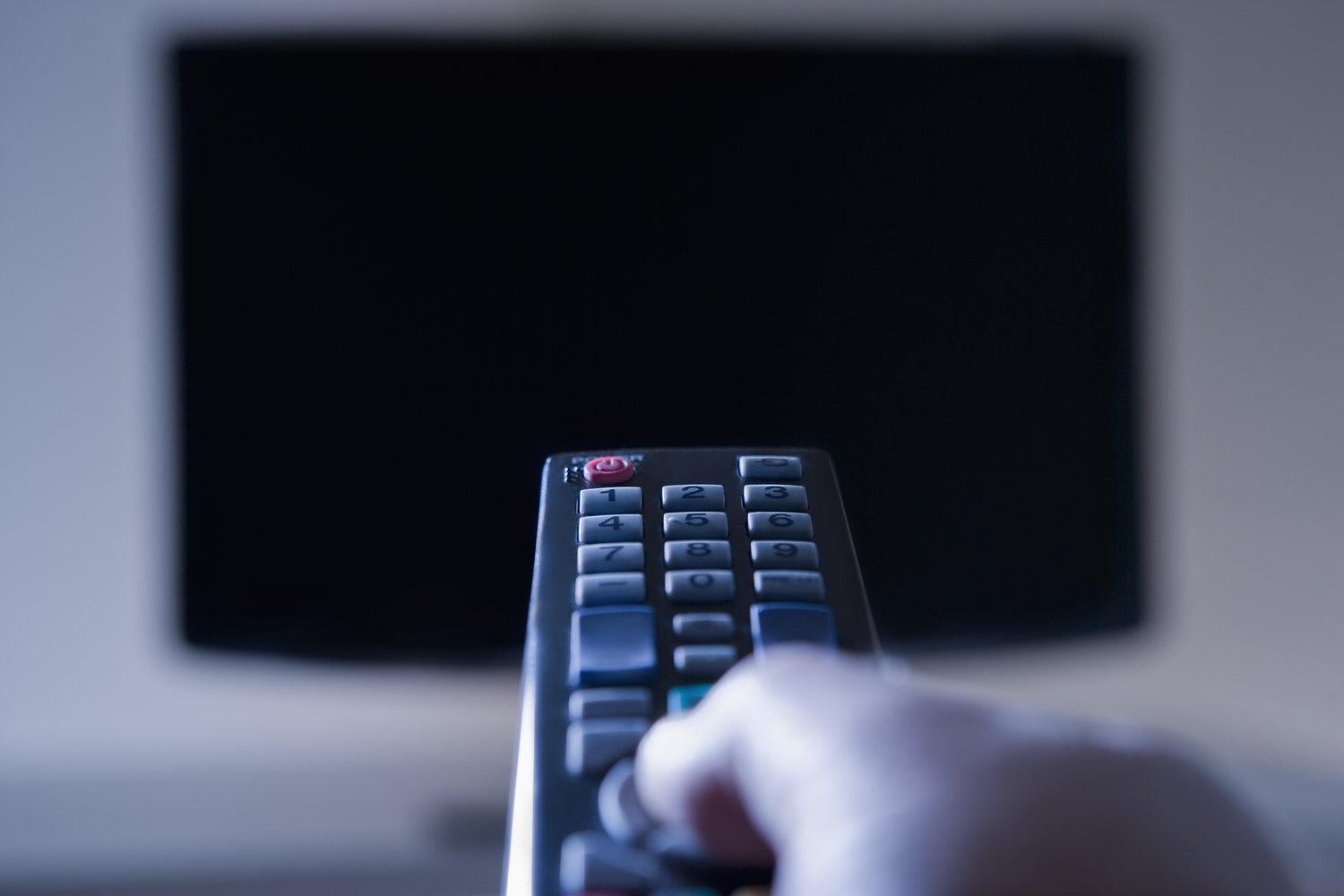 Dear Annie: My husband’s need for constant distraction via the TV has us missing quality time together