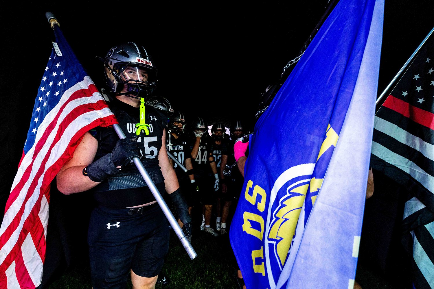 6-foot-6 Kalamazoo United star lands first offer from this Division I football program