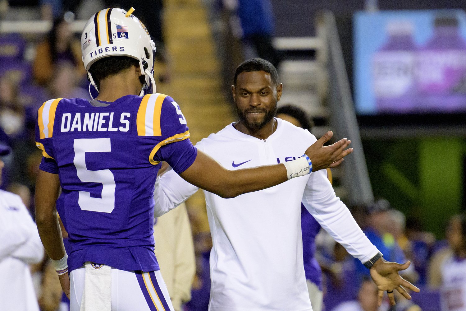 NFL QB sends cease and desist to former college team over NIL: He ‘feels profoundly disrespected’