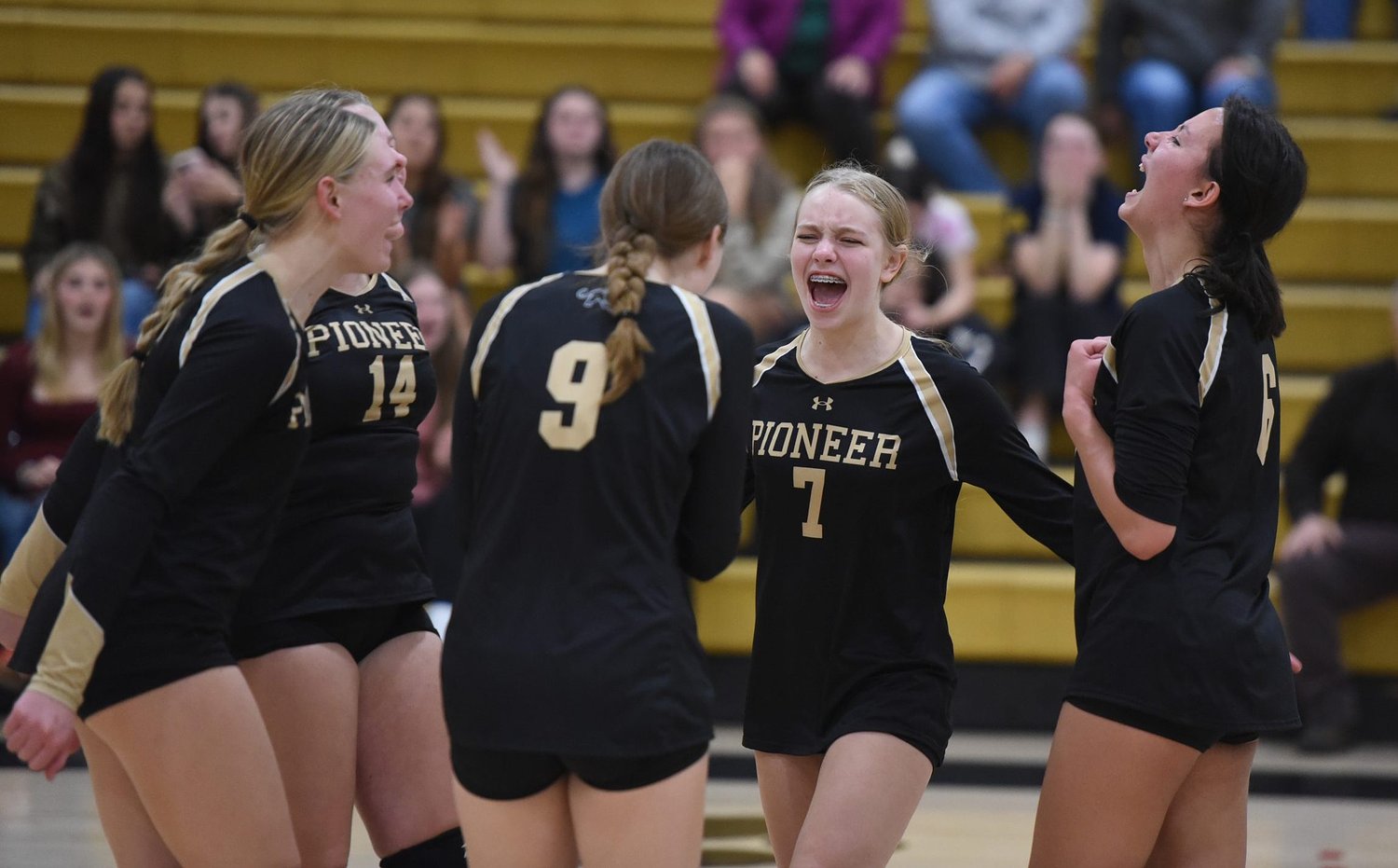 H.S. Roundup: Pioneer girls volleyball moves past Ware in Class D