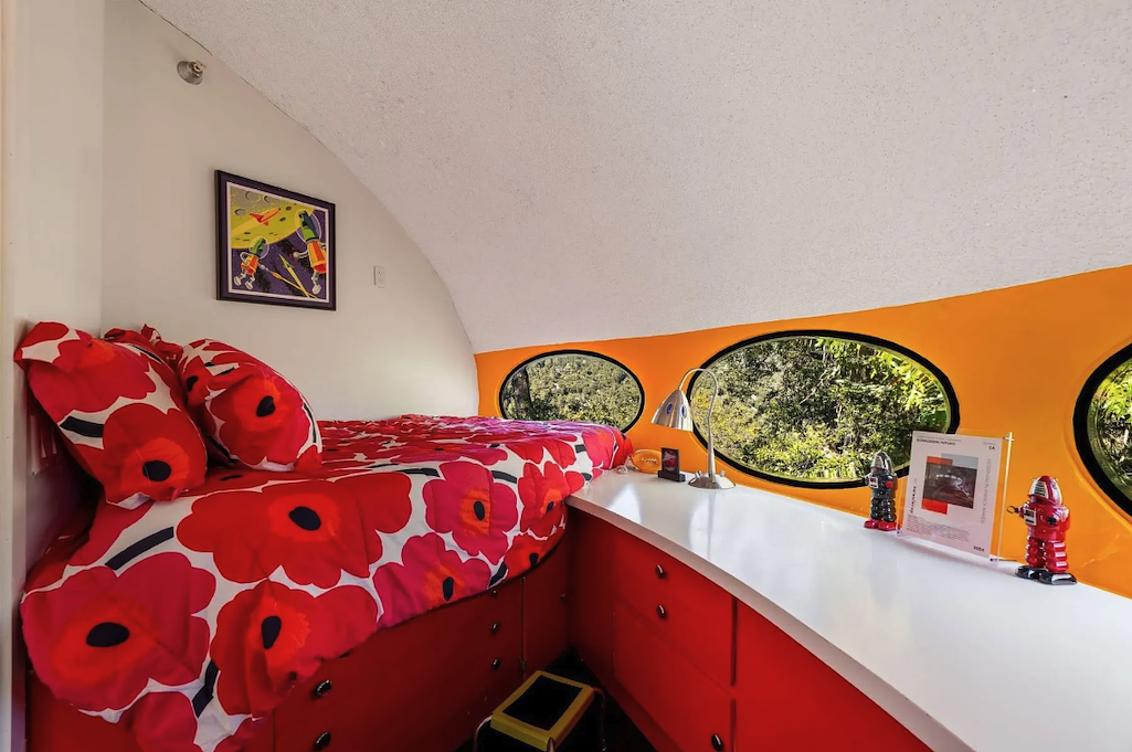 A California house that looks like a UFO is for sale for $1.5 million