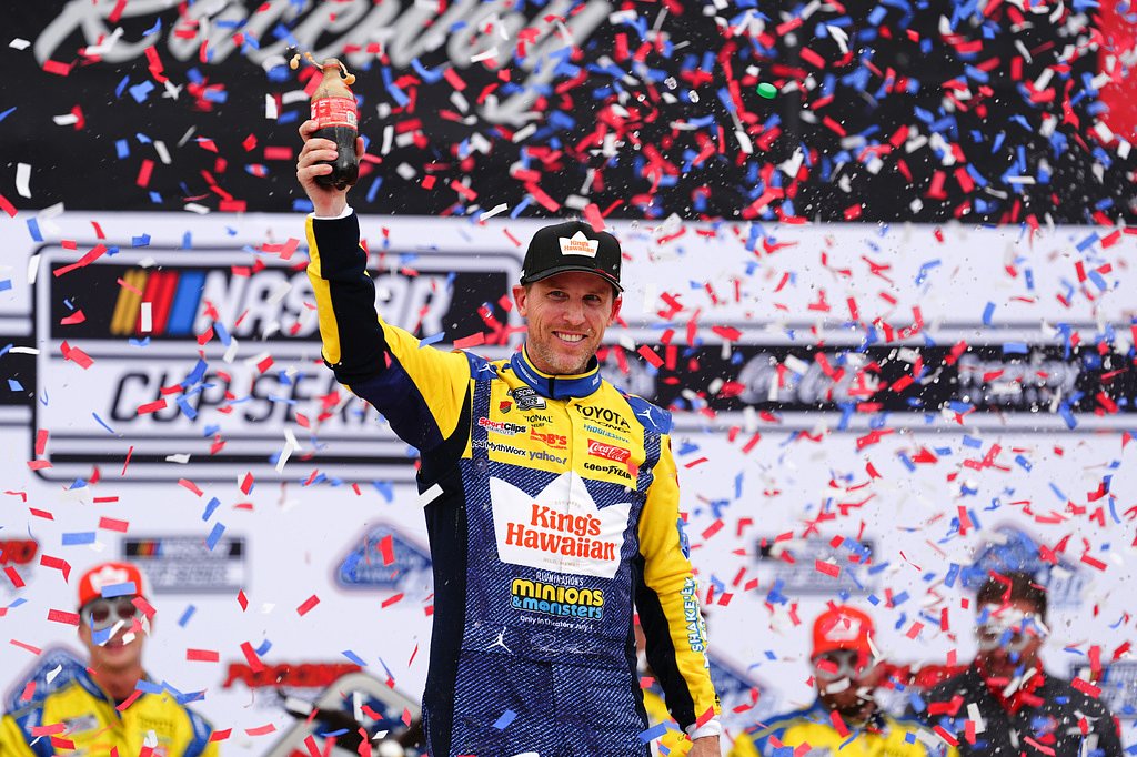 How to watch Quaker State 400 NASCAR Cup Series race tonight on TV, free streams