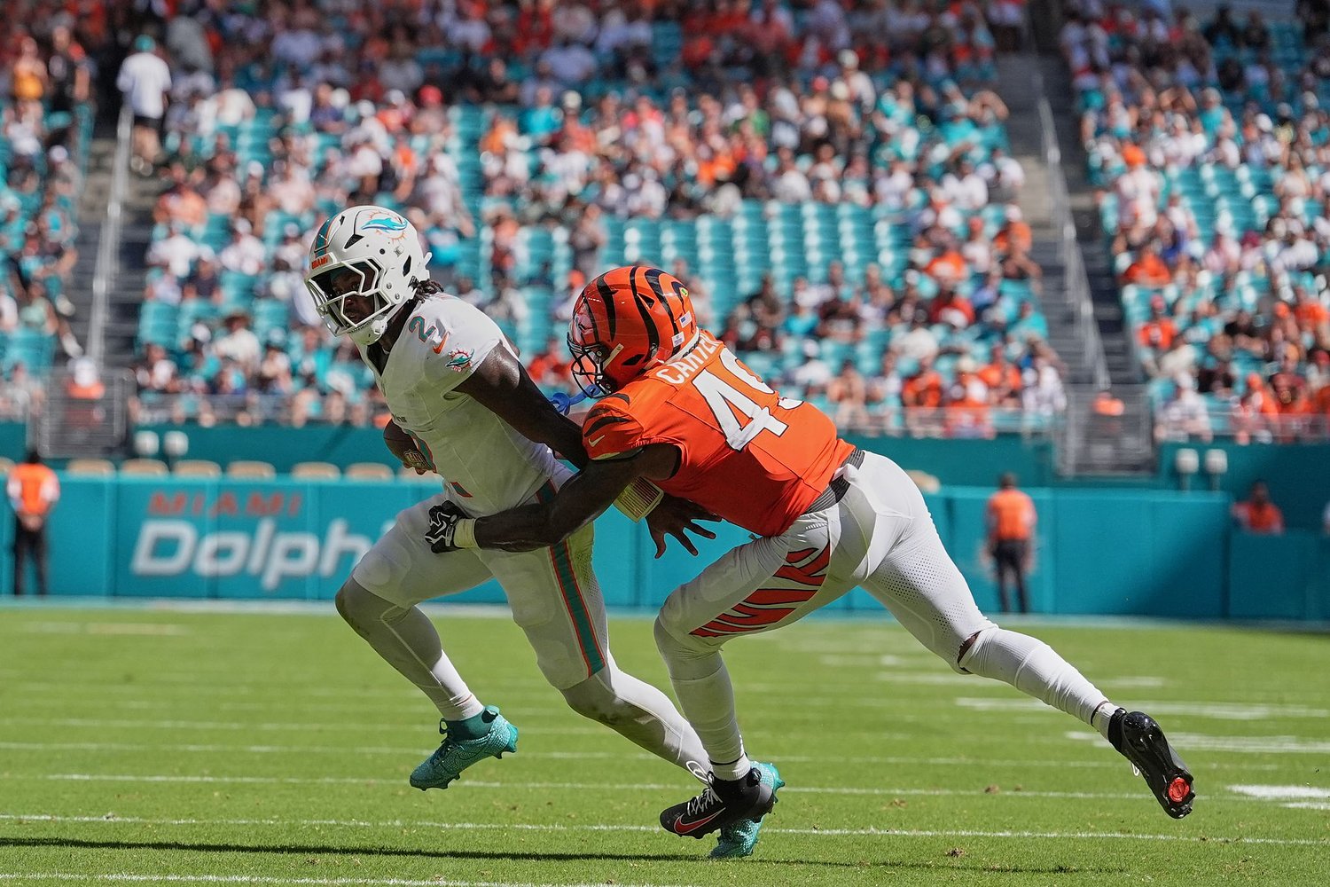 Dolphins not considering a QB change after Malik Willis struggles vs Bengals