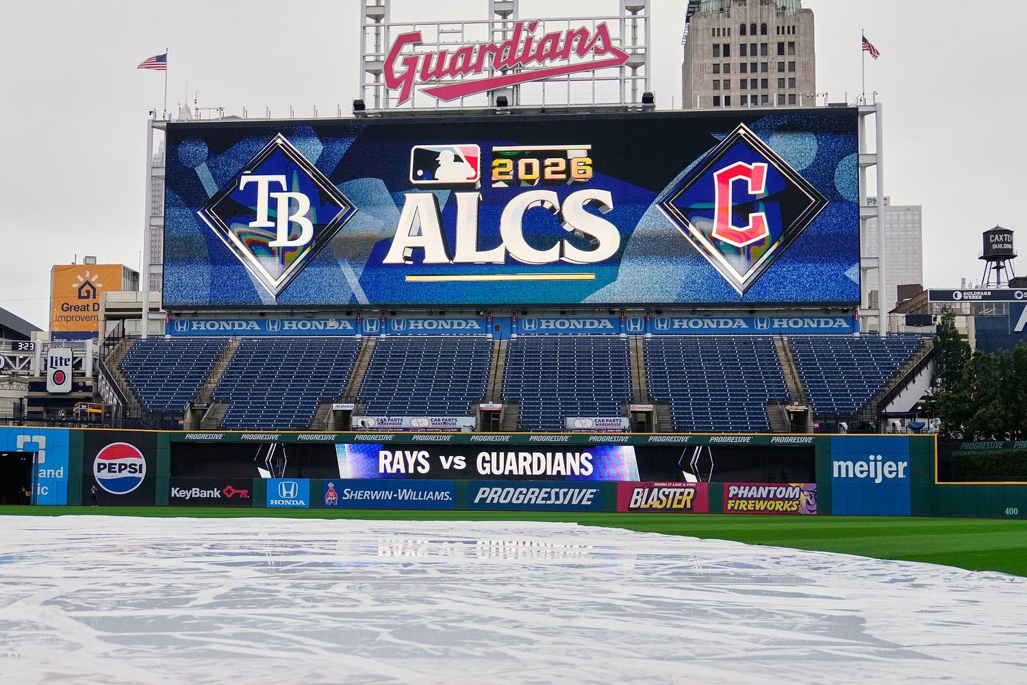 Guardians to open with Shawn Armstrong; Rays start Nick Martinez in ALCS Game 4
