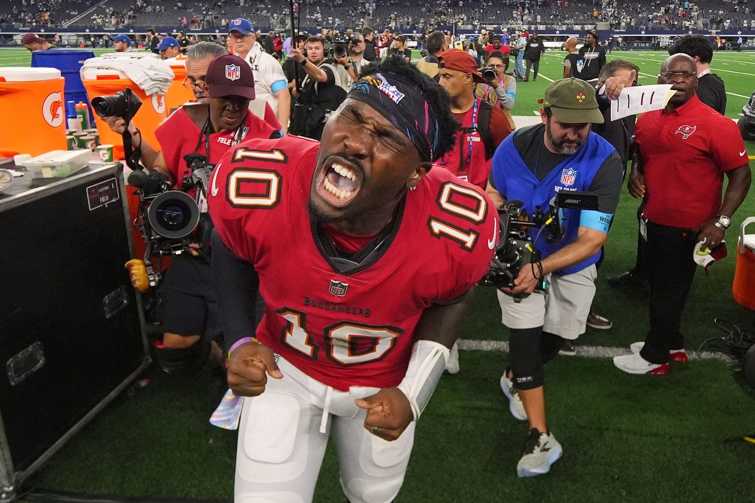 Buccaneers rookie Jalon Daniels played like a quarterback who should've been drafted