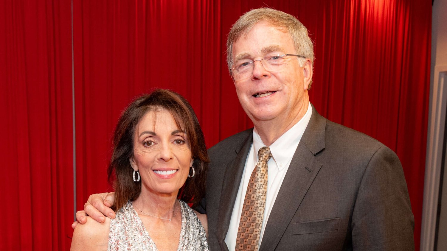 Huntsville Mayor Tommy Battle weds former Broadway performer, Miss University of Alabama