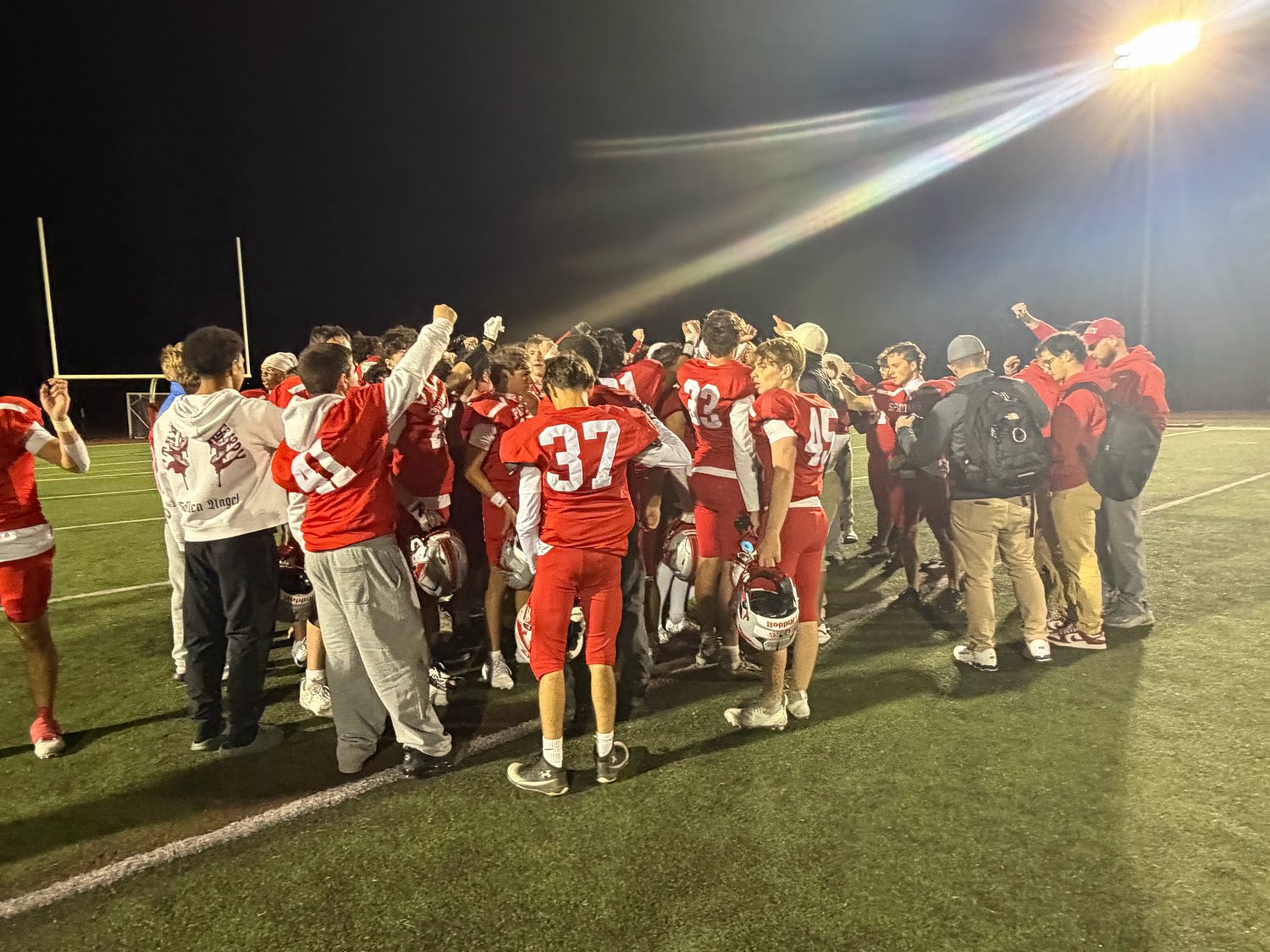 Strong first quarter guides East Longmeadow football past Amherst