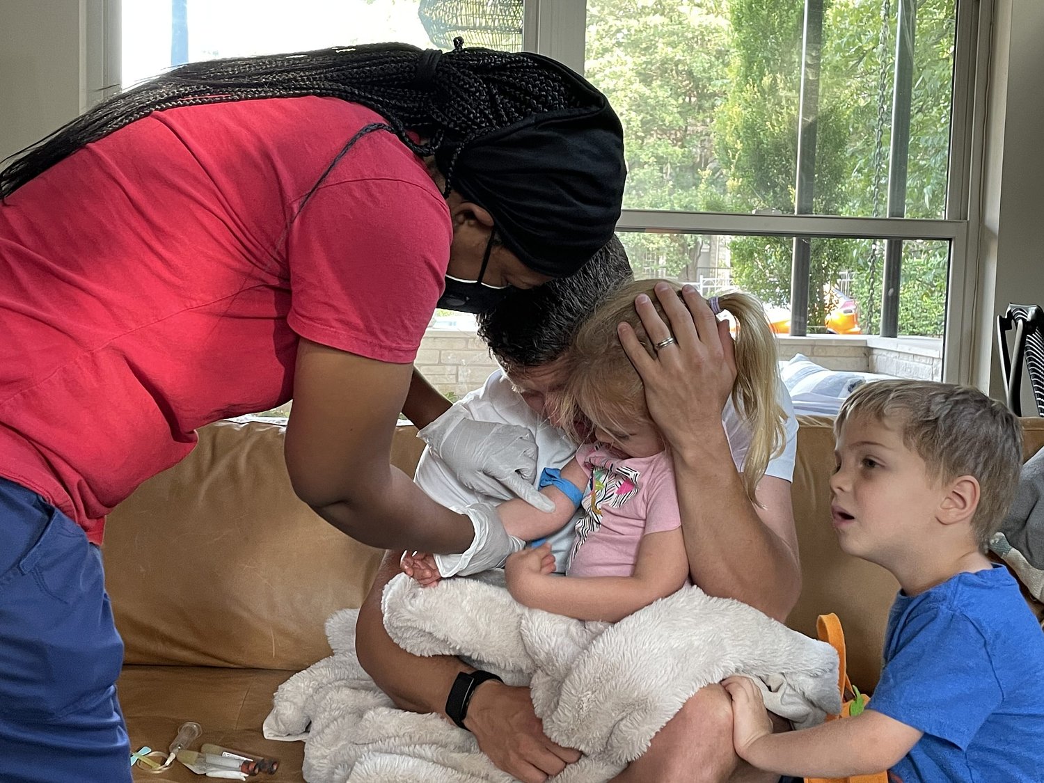 Austin pushes for tougher mold rules for rentals. One family knows what’s at stake.