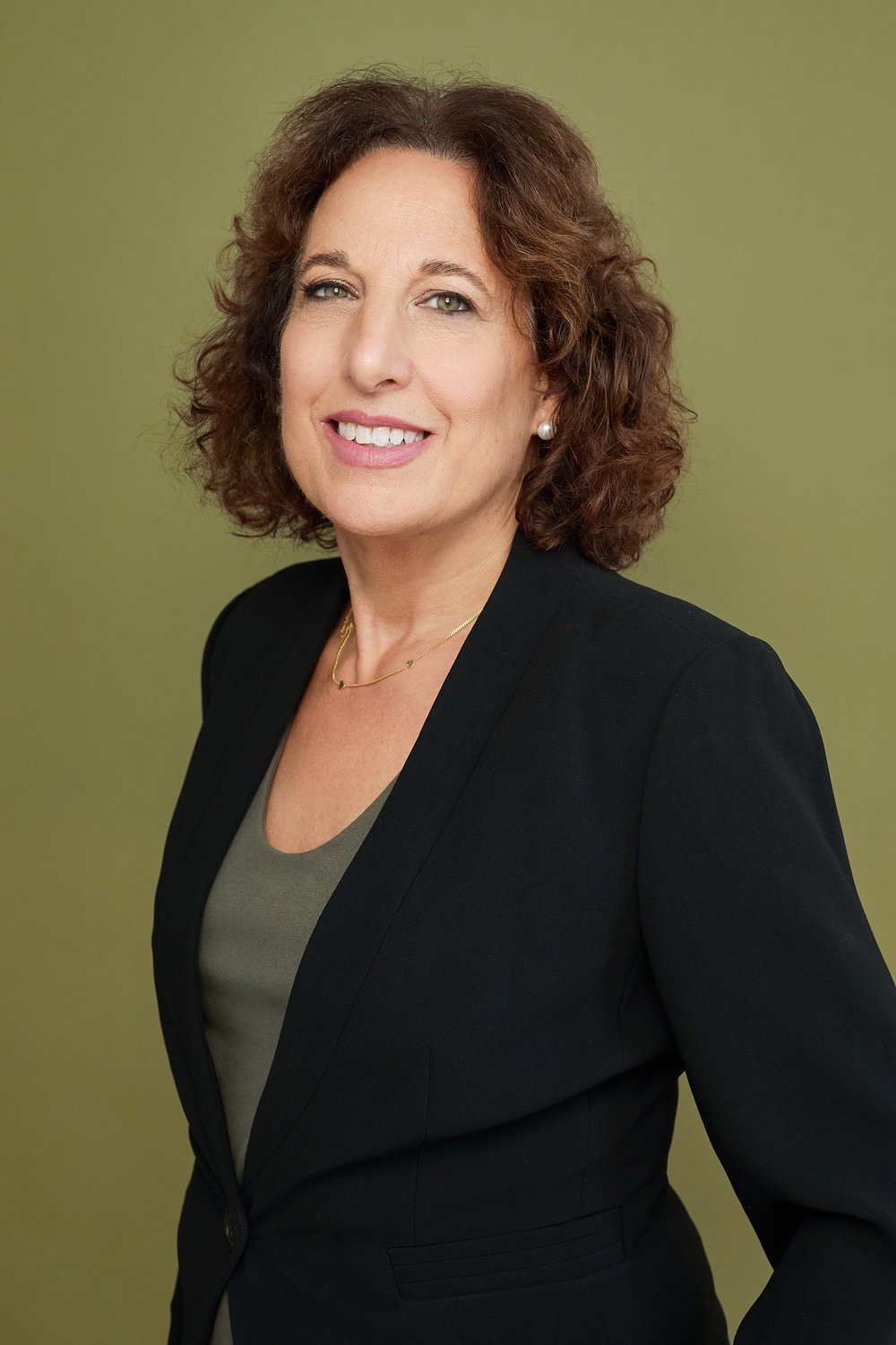 Sunny Simon for Domestic Relations Court in the Jan. 9 term: endorsement editorial