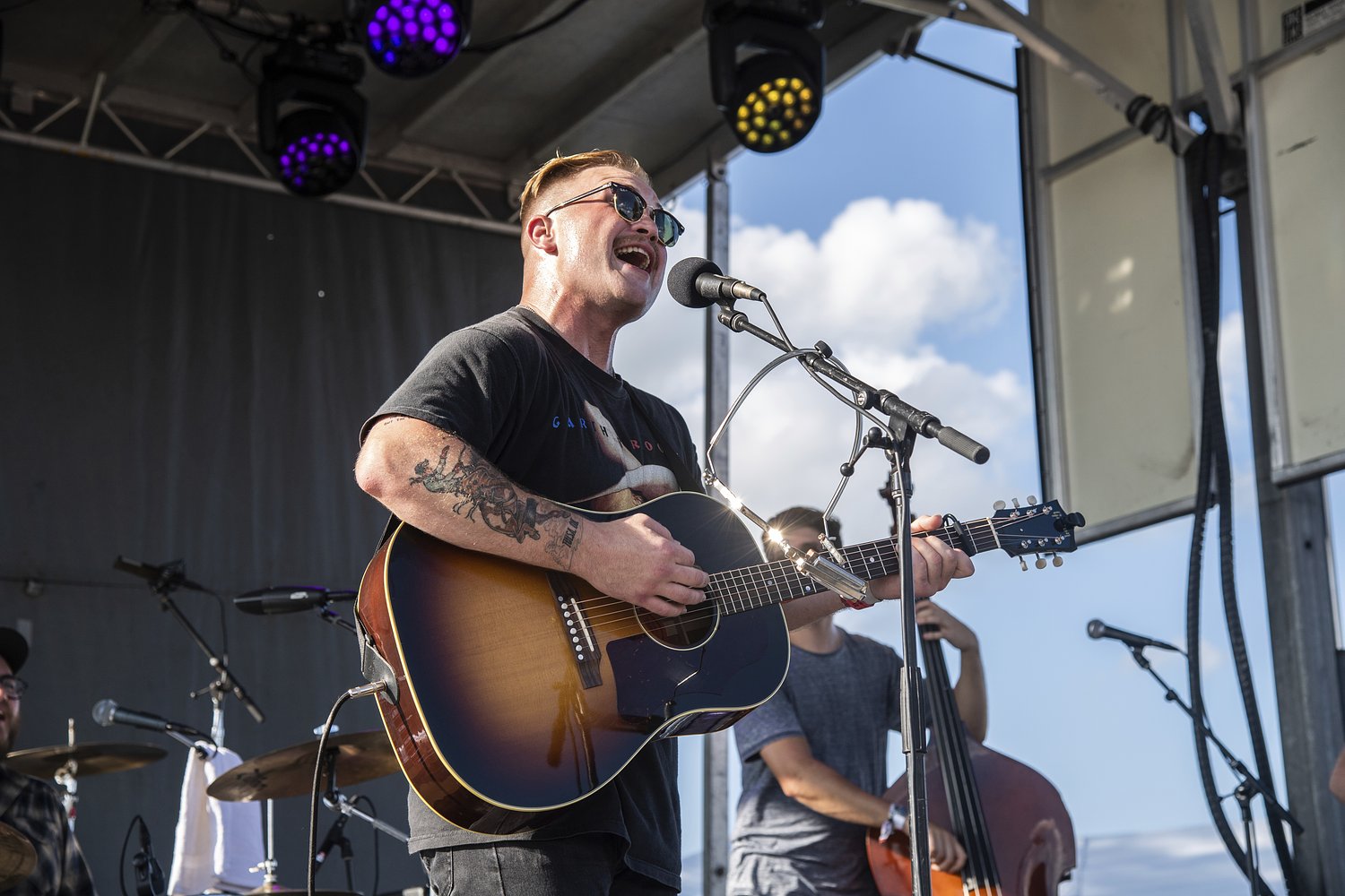 Zach Bryan’s Auburn concert still on as Tropical Storm Isaias nears