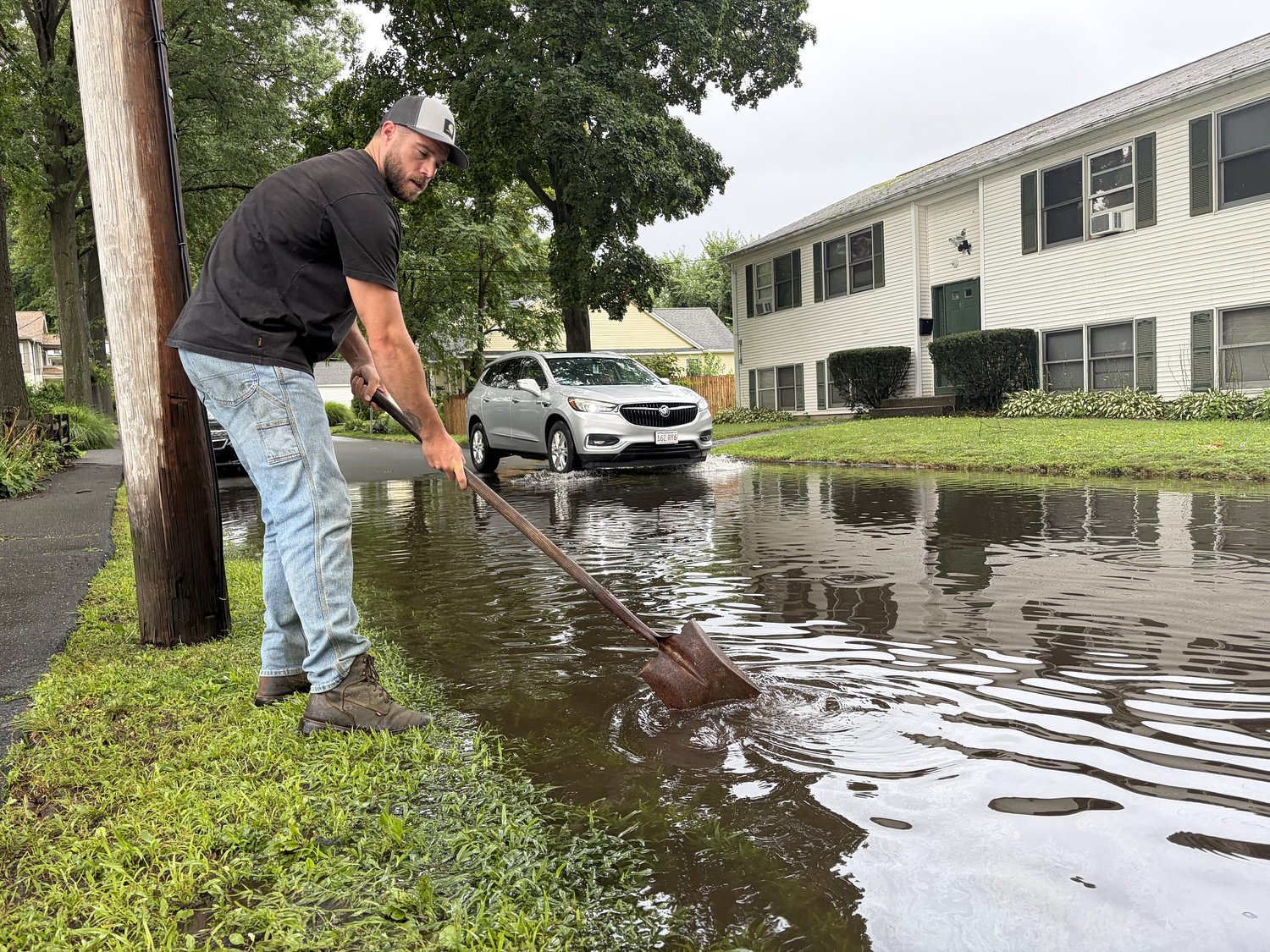 Bolton Street's familiar flood: Rain overwhelms South Hadley road, homes