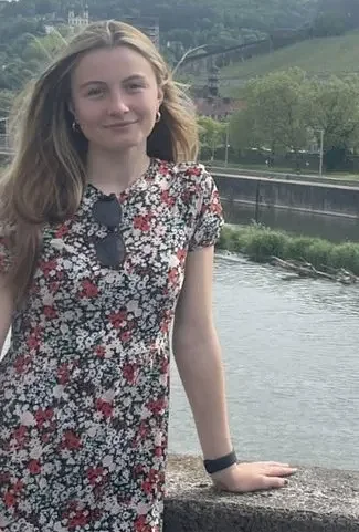 Kalamazoo College graduate earns Fulbright award to teach in Austria