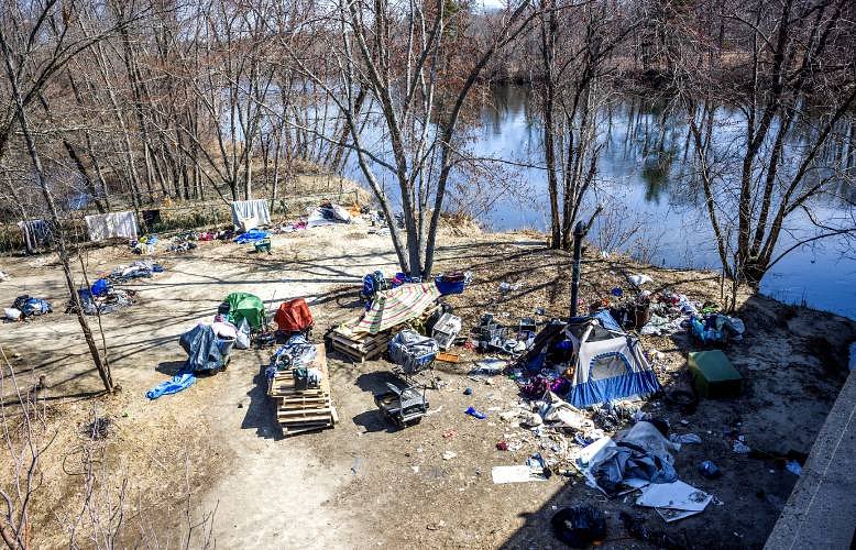 'Continually over policed': Federal lawsuit seeks class action status over NH's enforcement of loitering law against homeless