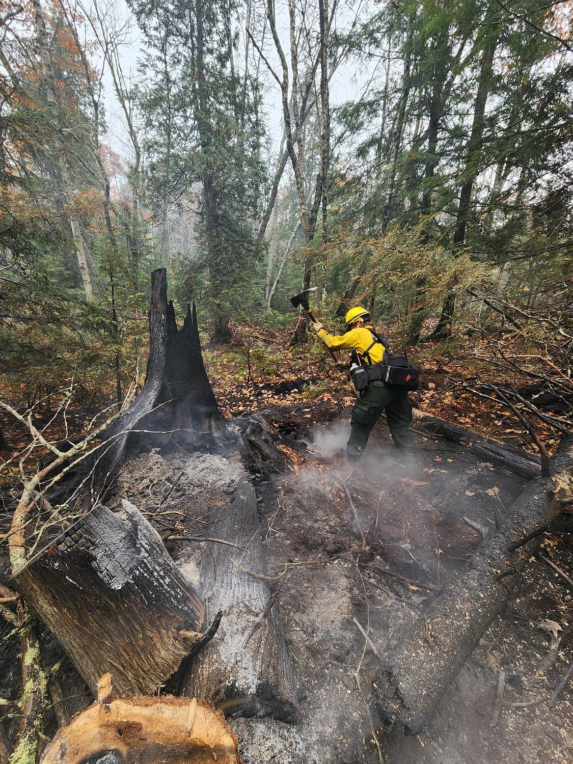 3 U.P. wildfires are tearing through 1,400 acres, recent rain has made conditions more treacherous