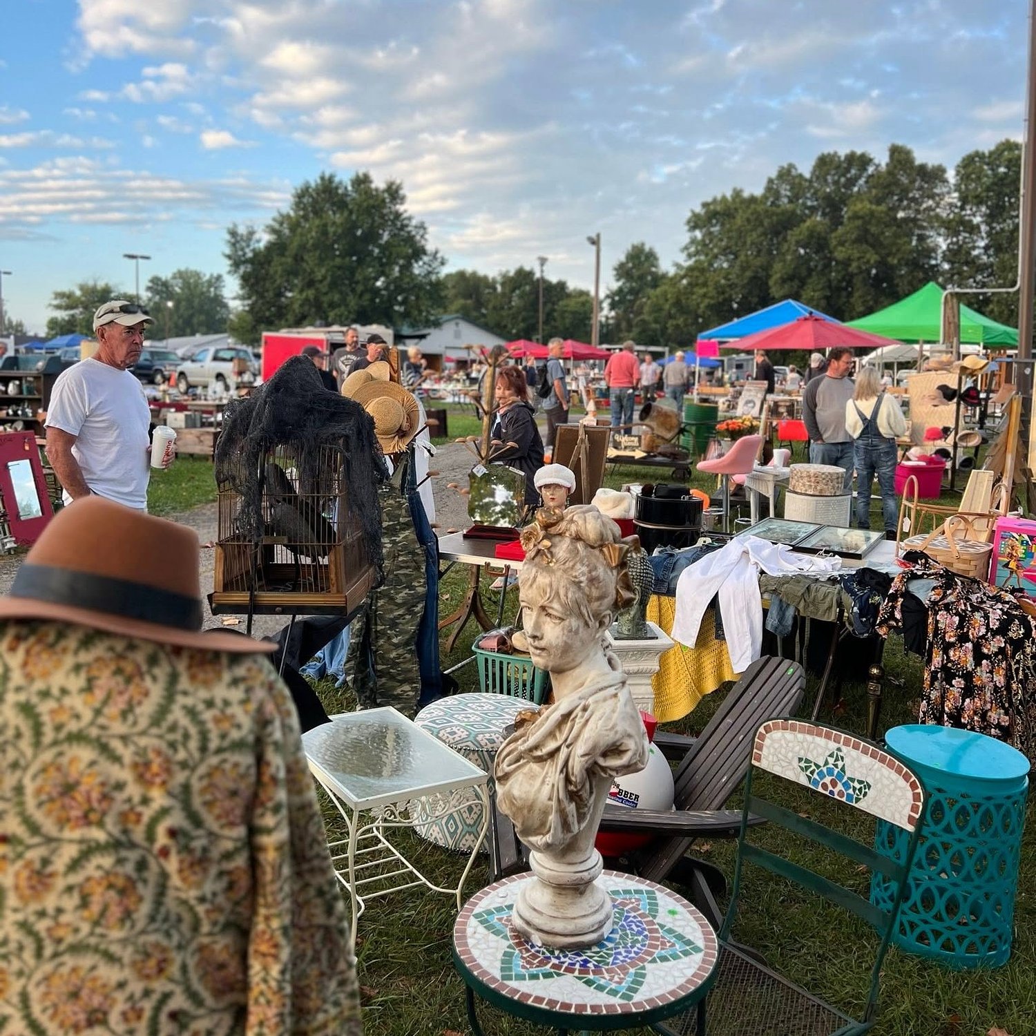 Burlington Antique Show returns to Boone County Fairgrounds for 45th year