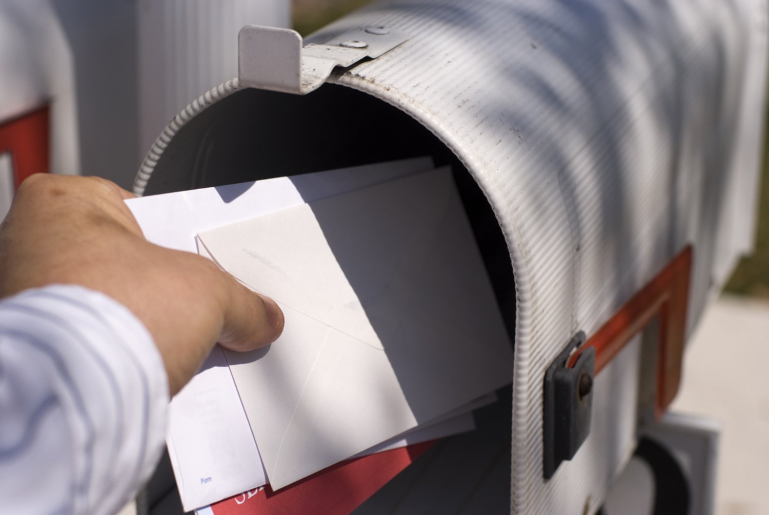 Pa. man stole $7,800 worth of checks out of mailboxes: authorities