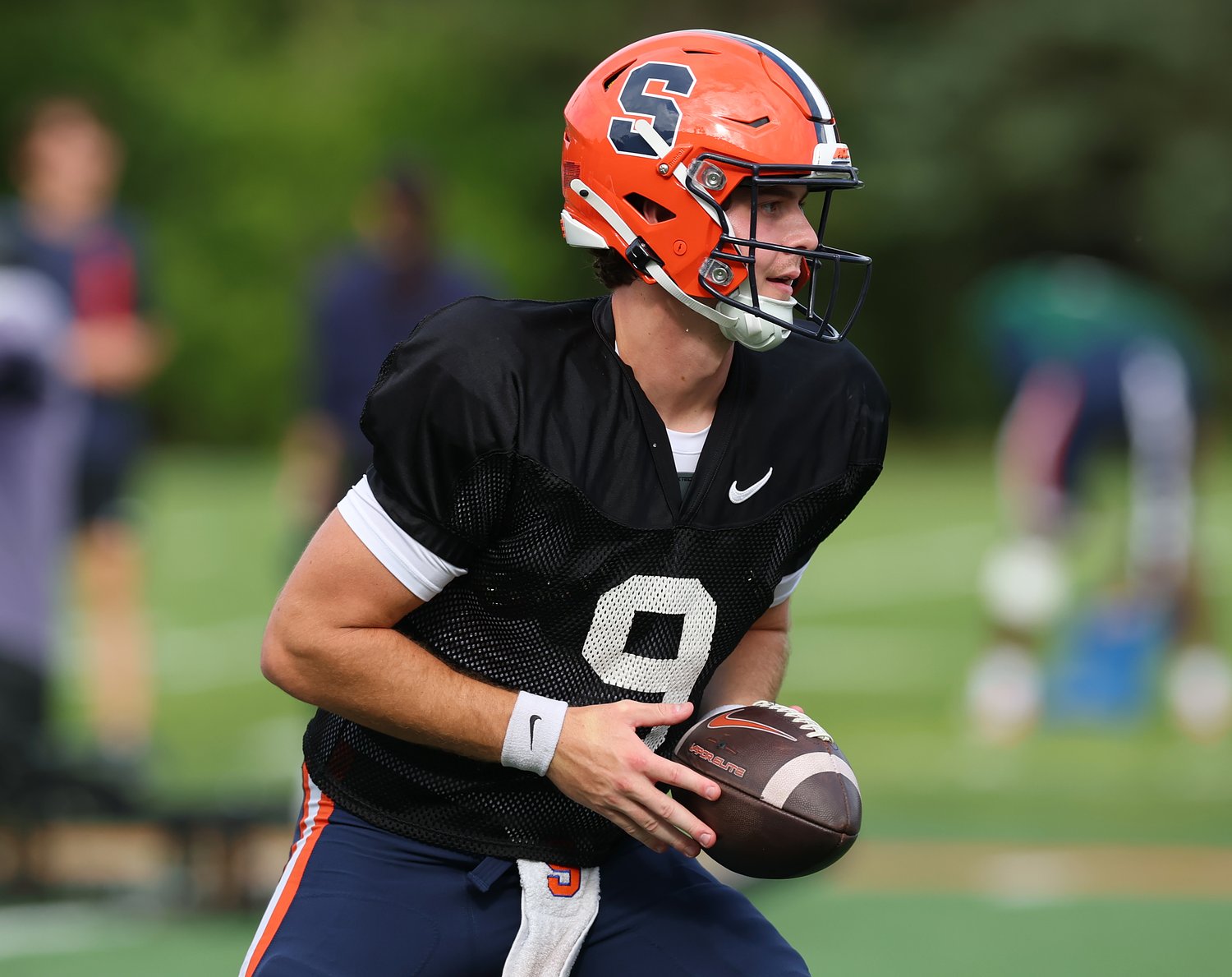 Sports writers offer preseason predictions for SU football (Letter from the Editor)