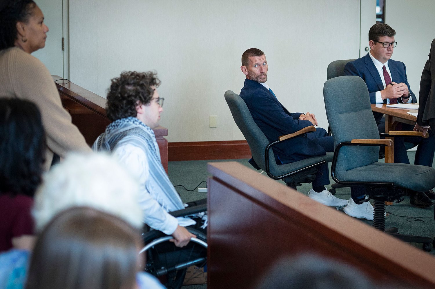 Prosecutor and defense clash in trial of Jason Eaton over insanity plea