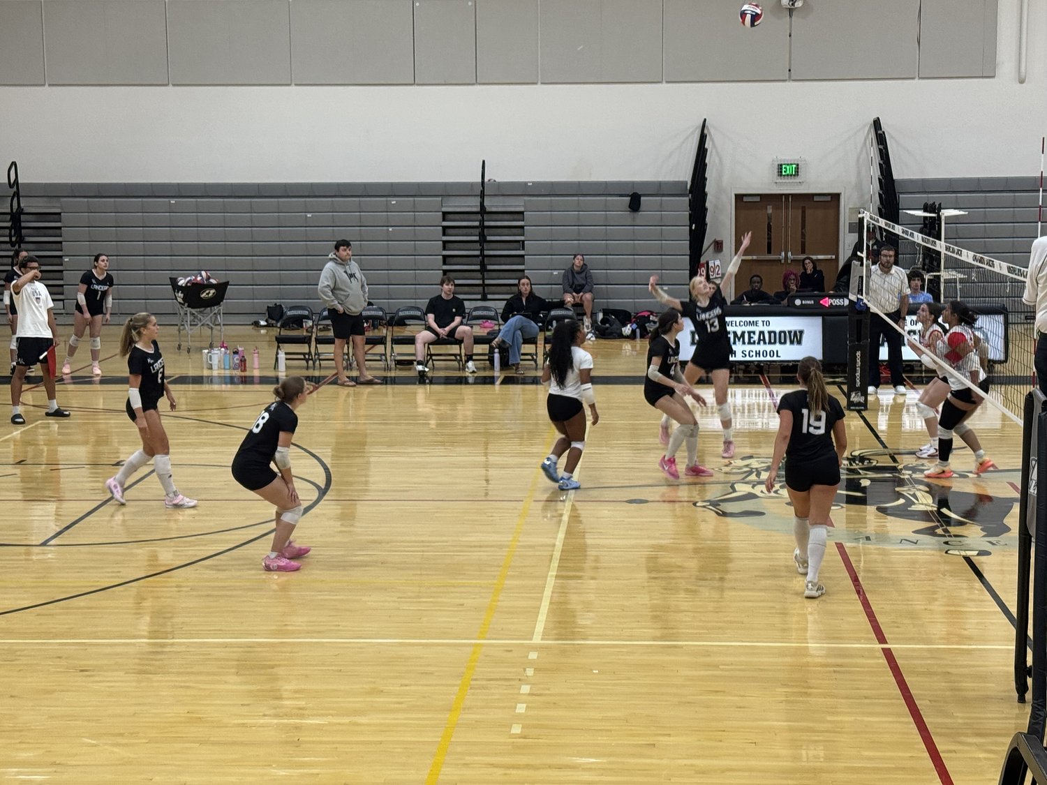 Longmeadow girls volleyball defeats East Longmeadow in five sets