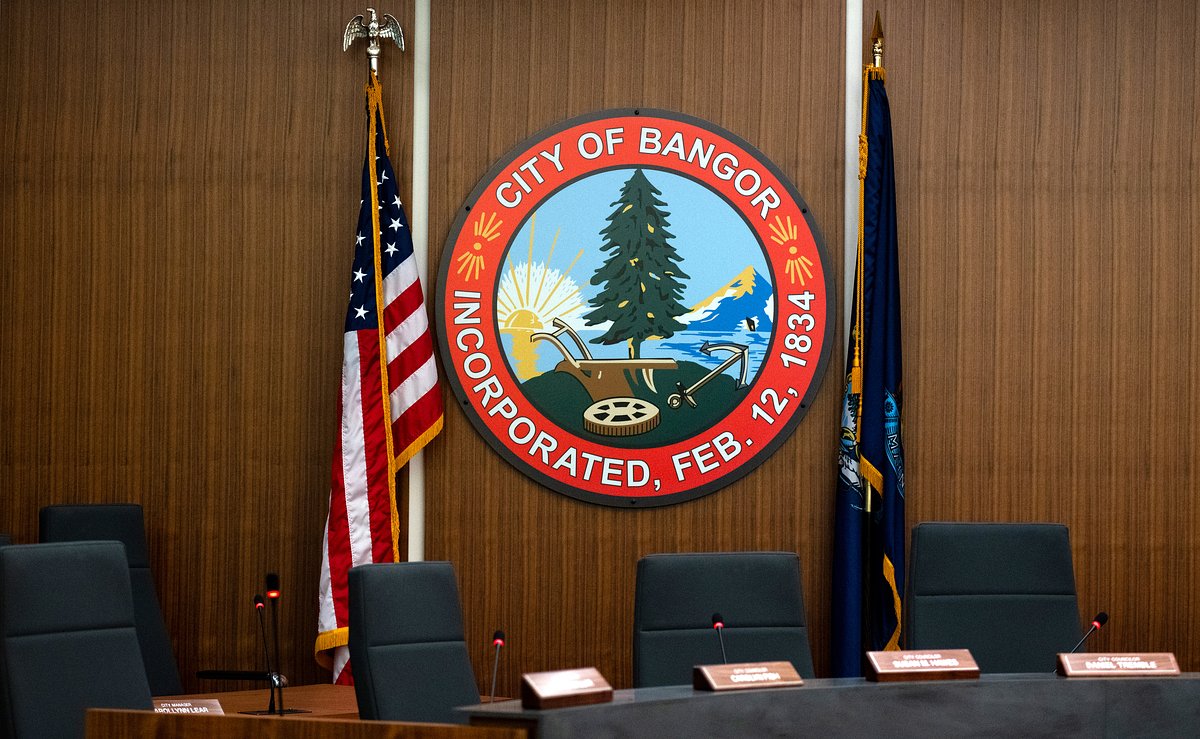 12 candidates will compete for 3 seats on Bangor City Council