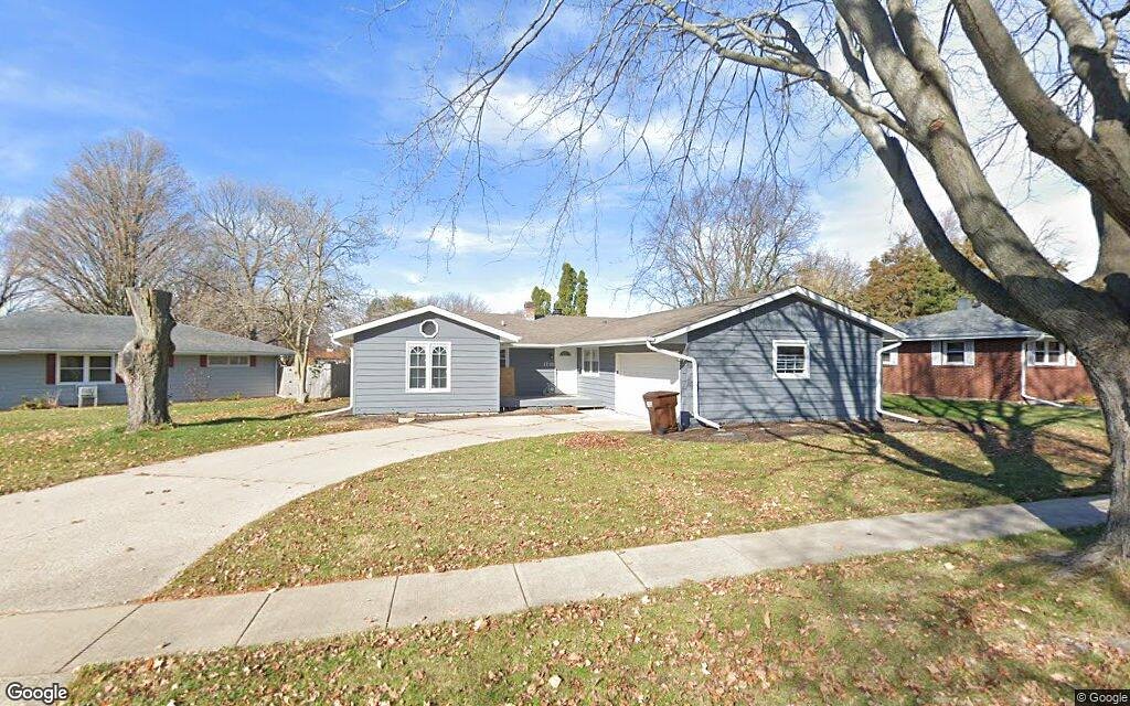 Single-family home in Rochelle sells for $170,000