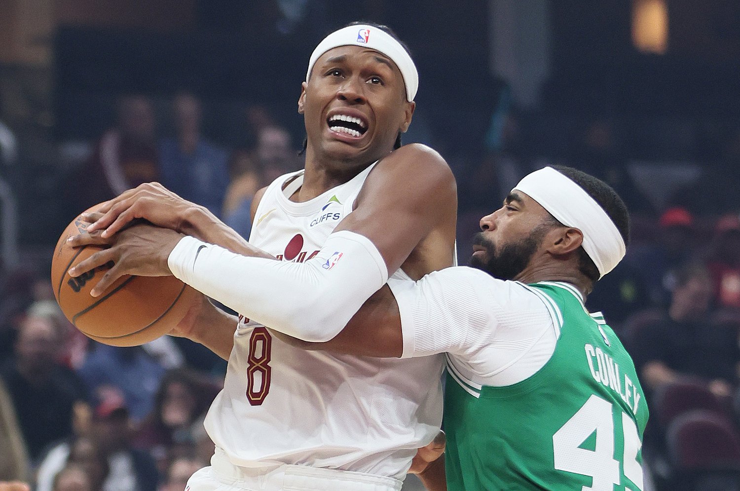 Cavs newcomer provides glimpse of upside in 124-113 preseason loss to Celtics