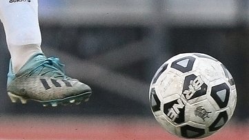 Mencia scores two to spark Memorial boys soccer to win over Bayonne