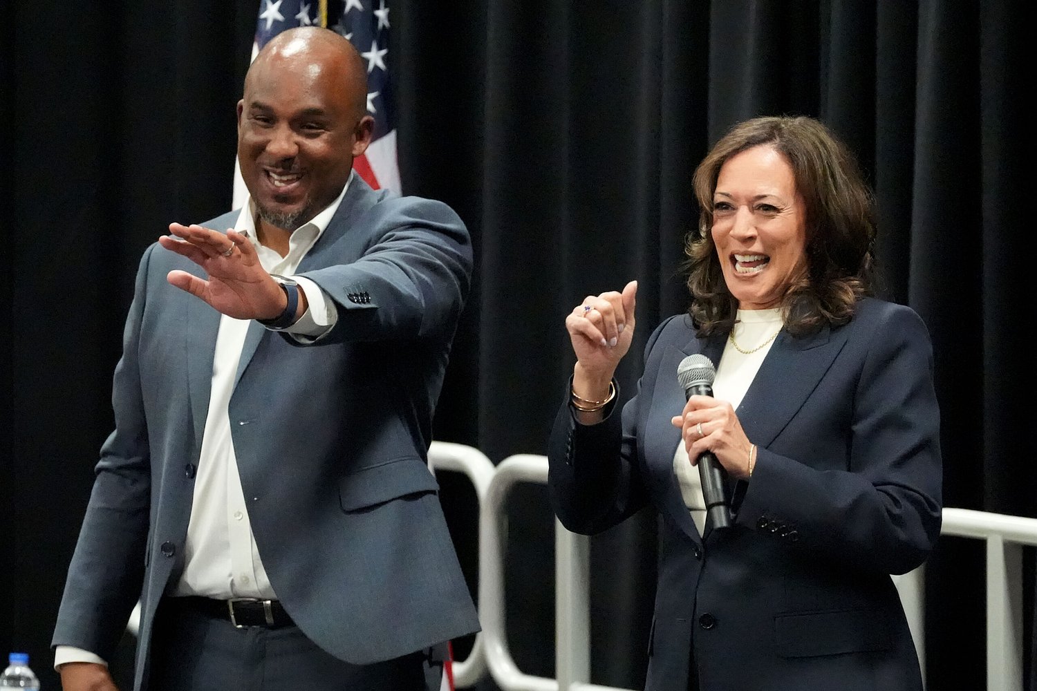 Kamala Harris says 'Mississippi matters' at Columbus rally for Scott Colom