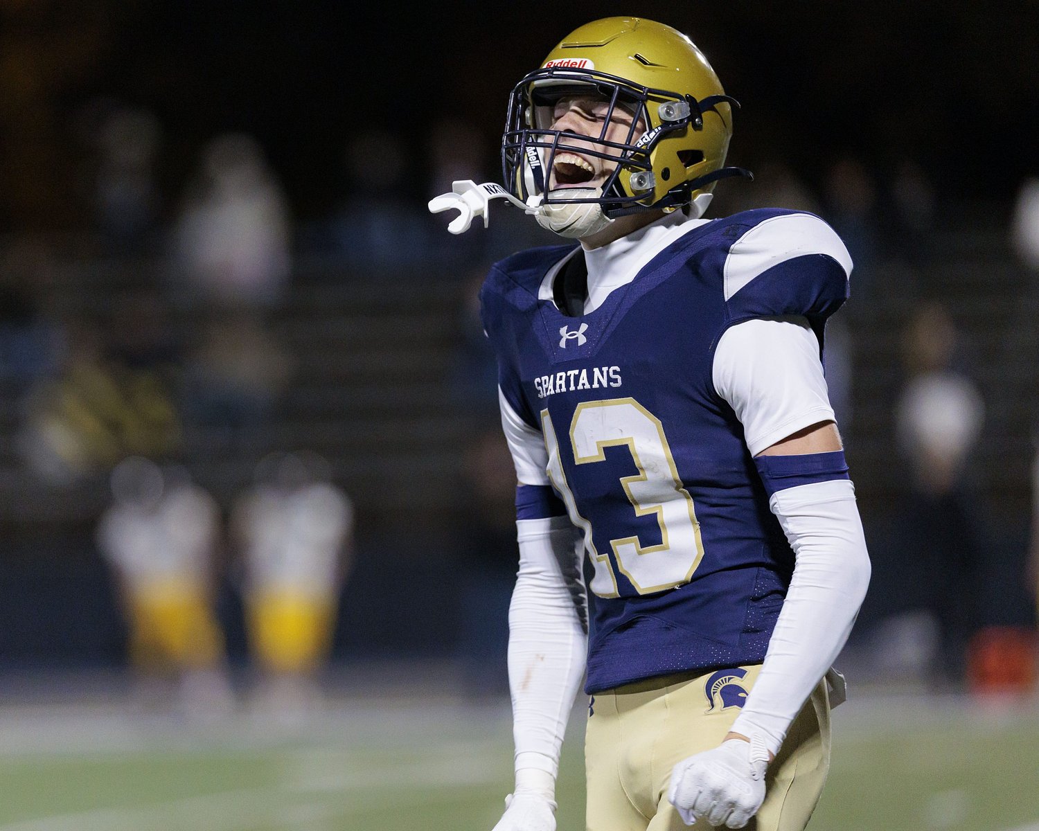 High school football: Marist rolls to 49-6 rout against South Umpqua
