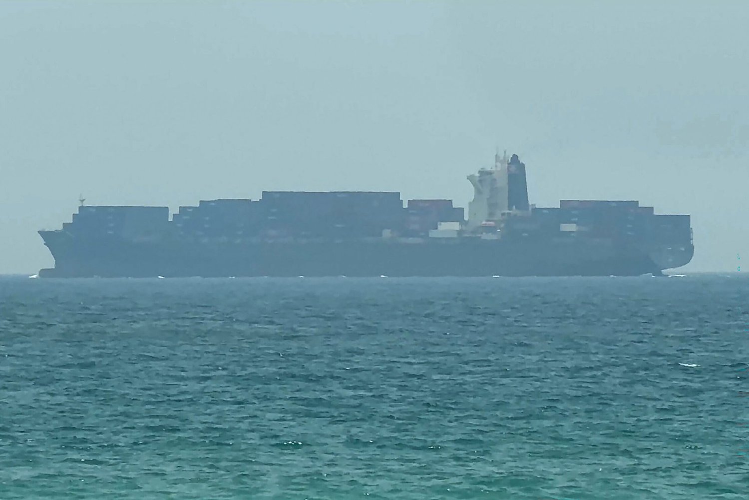 Why Israel is sitting out America's fight with Iran — for now