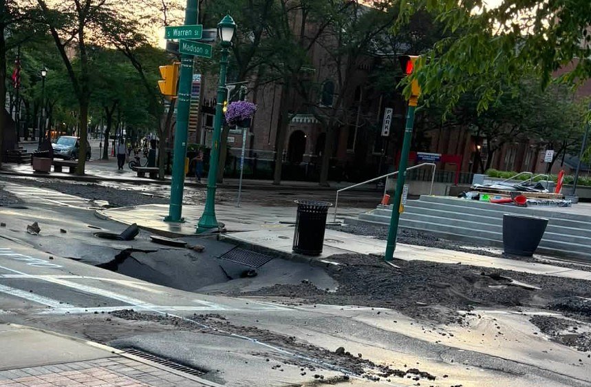 Water restored at downtown Syracuse hotel; streets remain closed after water main break