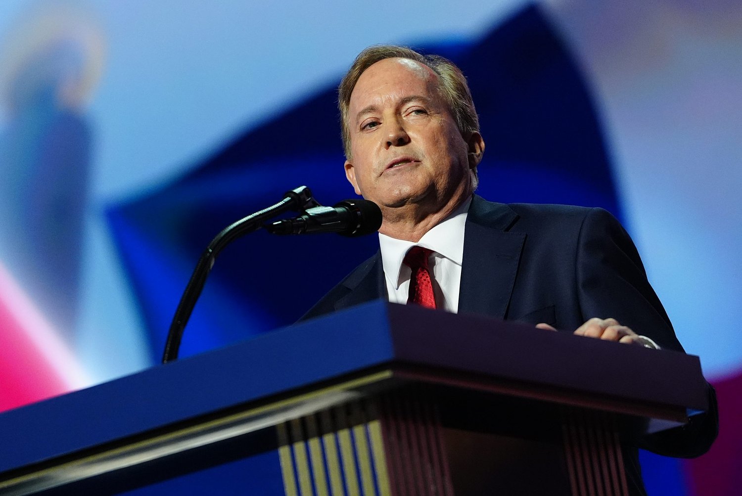 The Sad Republicans Exploiting Family Tragedy