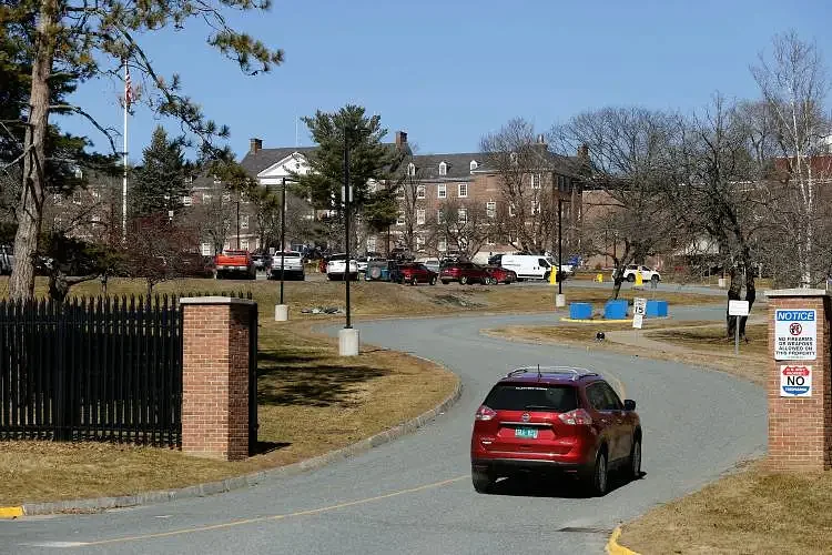 VA nurse pleads guilty to drug theft and tampering